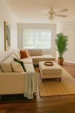 500 SW 130th Terrace in Pembroke Pines, FL - Building Photo - Building Photo