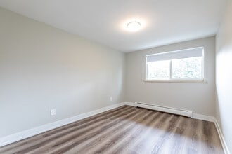 36 Talbot Street in Kitchener, ON - Building Photo - Interior Photo