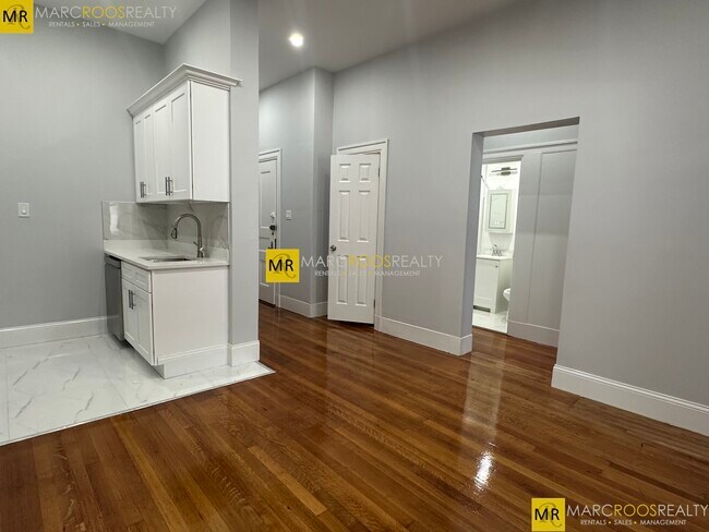 property at 514 Commonwealth Ave