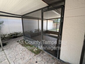 10914 Landon Ln in Tampa, FL - Building Photo - Building Photo
