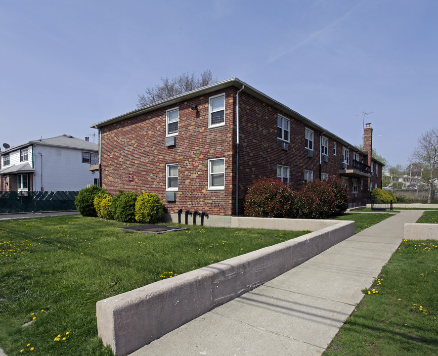 Willowbrook Apartments in Staten Island, NY - Foto de edificio