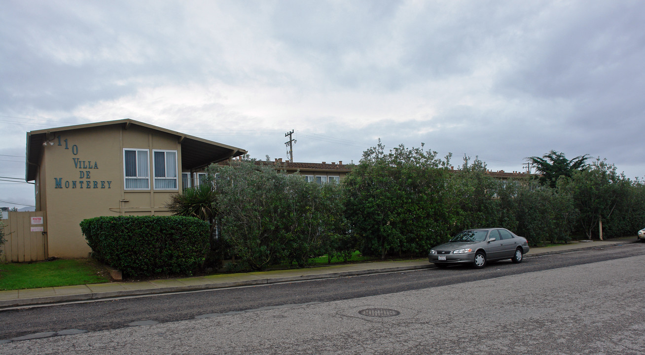 110 Monterey Rd in Pacifica, CA - Building Photo