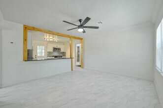 1228 NW 99th St in Oklahoma City, OK - Building Photo - Building Photo