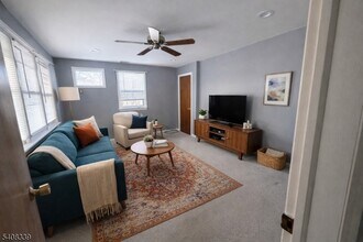 23 West St in Madison, NJ - Foto de edificio - Building Photo