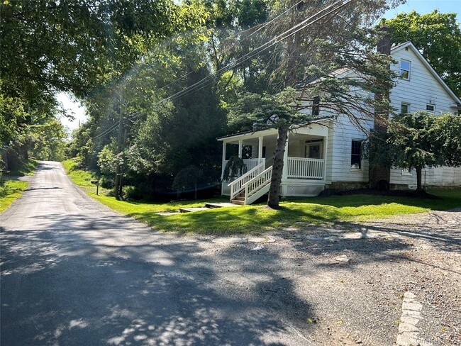 property at 84 Walling Rd