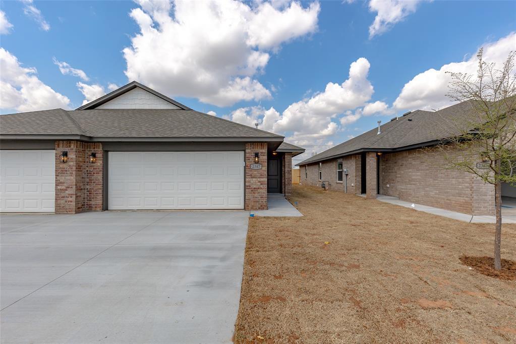 2345 SW 90th Pl in Oklahoma City, OK - Building Photo