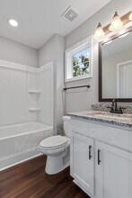 2645a Bell St in Ashland City, TN - Foto de edificio - Building Photo