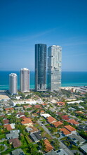 18555 Collins Ave, Unit 2805 in Sunny Isles Beach, FL - Foto de edificio - Building Photo