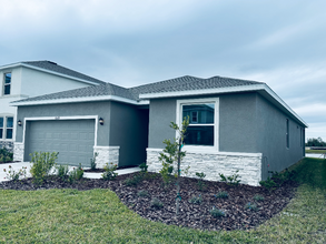 10623 Eustis Dr in Parrish, FL - Building Photo - Building Photo