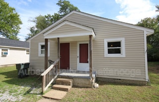 1804 S Greenwood Ave