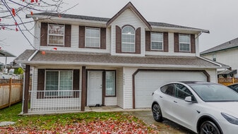 34660-34666 6 Ave in Abbotsford, BC - Building Photo