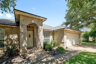 16604 Denise Dr in Austin, TX - Building Photo - Building Photo