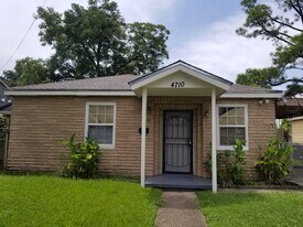 4710 St Anthony Ave in New Orleans, LA - Building Photo