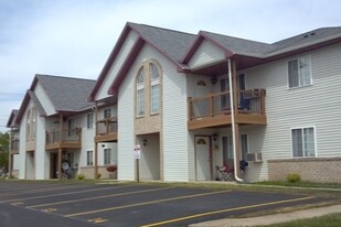 Washington Heights Apartments in Horicon, WI - Building Photo