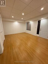 3051 Finch Ave W in Toronto, ON - Building Photo