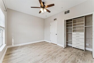 4571 Virginia Dr in Orlando, FL - Building Photo - Building Photo