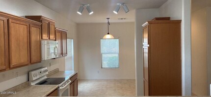 5257 W Shumway Farm Rd in Phoenix, AZ - Building Photo - Building Photo