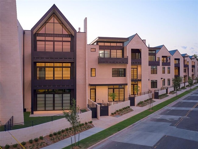 1229 N Dewey Ave in Oklahoma City, OK - Building Photo - Building Photo