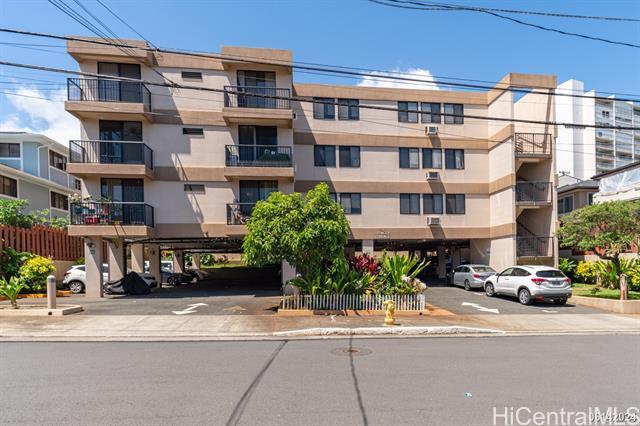 724 Spencer St in Honolulu, HI - Building Photo