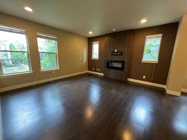 14265 SW Burlwood Ln in Beaverton, OR - Building Photo - Building Photo