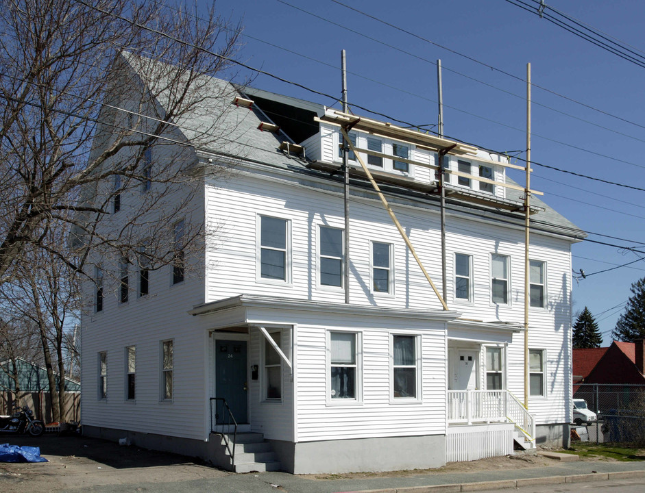 24-30 Park St in Rockland, MA - Foto de edificio