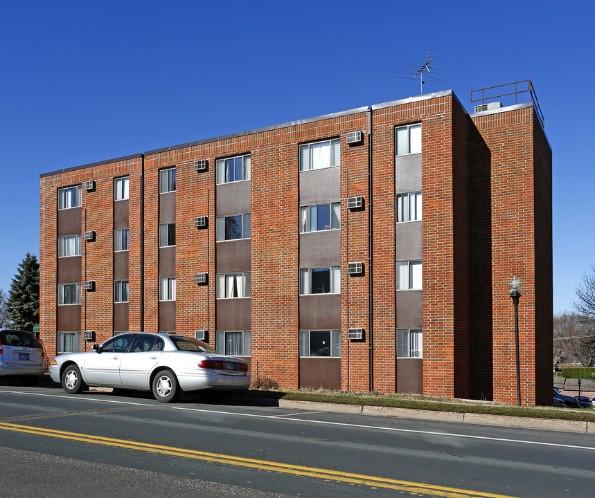 Evergreen Apartments in Waconia, MN - Building Photo