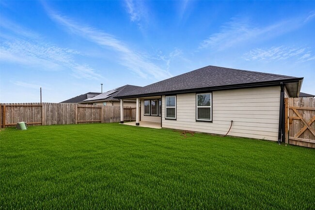 property at 30723 Skye Villa Ln