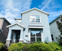 11823 Charades St in Orlando, FL - Building Photo
