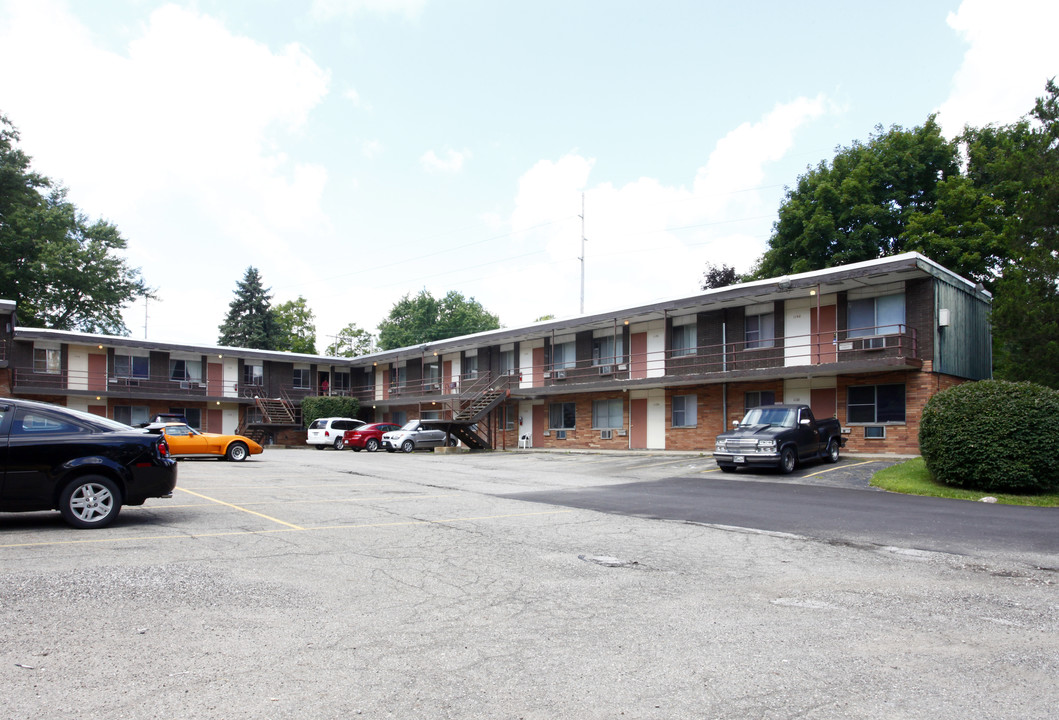 Rockwood Apartments in Kent, OH - Building Photo