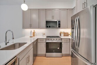 74 Ridgedale Ave in Morristown, NJ - Building Photo - Building Photo
