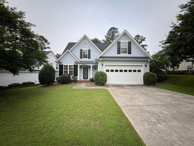 property at 1102 Highmoor Ln