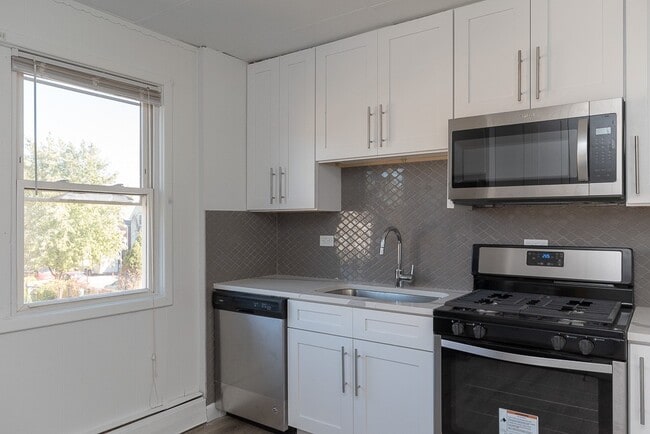 3734 W Wabansia Ave, Unit A03W in Chicago, IL - Building Photo - Building Photo