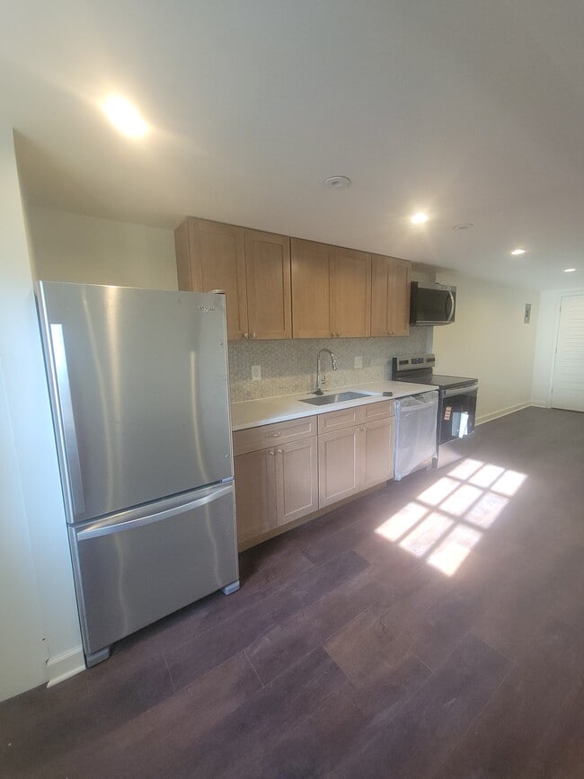 property at 14 Zeigler Way