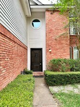 4842 Green Trail Dr in Houston, TX - Building Photo - Building Photo