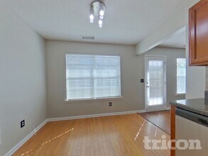 6985 Borowood Ln in Douglasville, GA - Foto de edificio - Building Photo