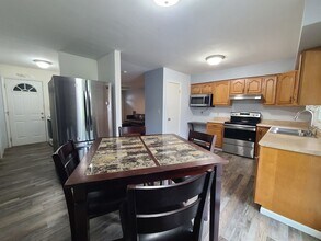 2195 W Glenlord Rd in Stevensville, MI - Building Photo - Building Photo