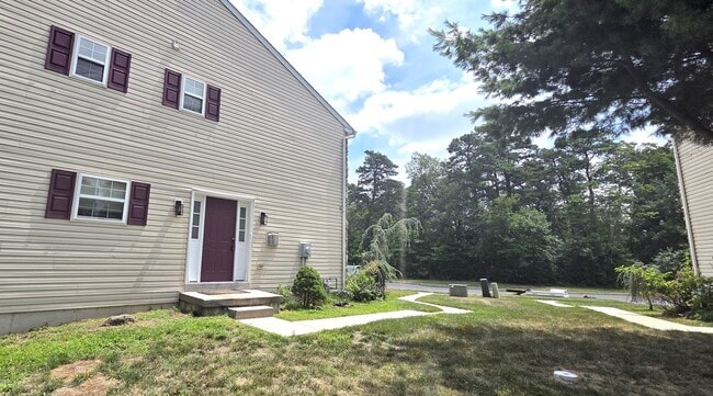 20 Normans Ford Dr in Sicklerville, NJ - Building Photo - Building Photo