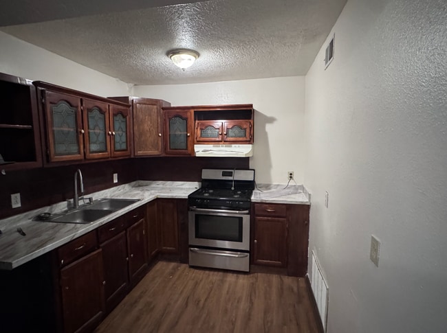 240 Wheeler Ave SE in Albuquerque, NM - Building Photo - Building Photo
