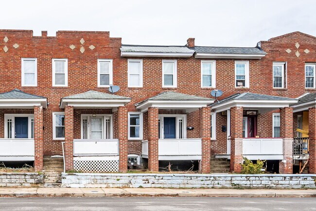 property at 1019 Bank St