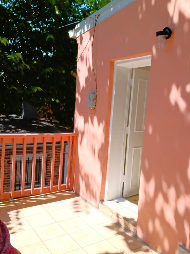 1017 Hollins St, Unit Apt 1...1 Bedroom 1 Bath