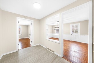 7199 Ward Rd in Parma, OH - Building Photo - Building Photo