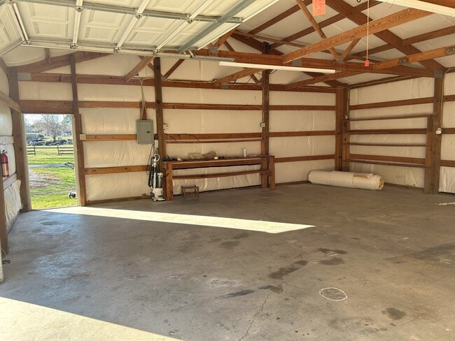 421 Happy Valley Rd in Fountain Inn, SC - Building Photo - Building Photo