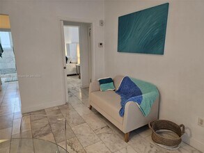 918 Jefferson Ave in Miami Beach, FL - Building Photo - Building Photo