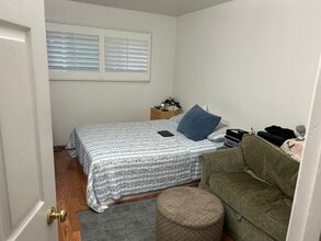 1220 Detroit Ave, Unit 3 in Concord, CA - Foto de edificio - Building Photo