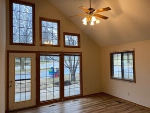 2349 Cottage Dr in Stillwater, MN - Building Photo - Building Photo