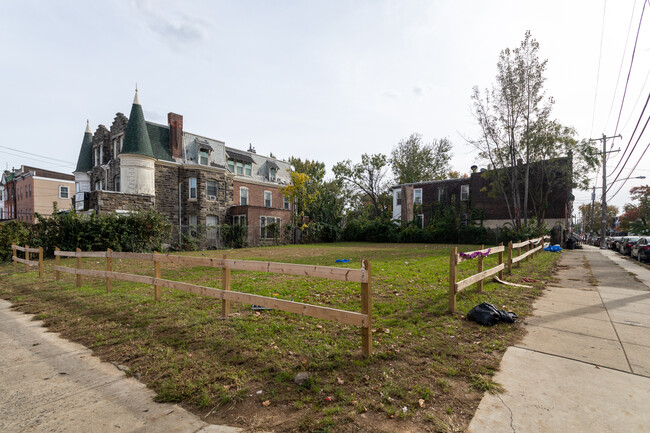 1428-1430 W Allegheny Ave in Philadelphia, PA - Foto de edificio - Building Photo