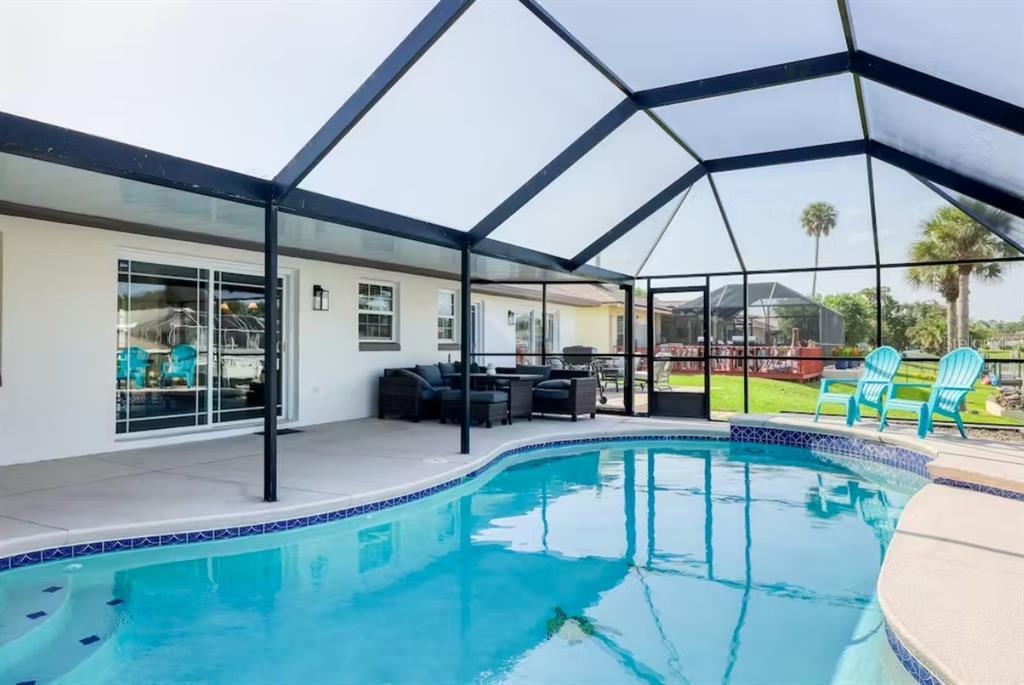 16 Claridge Ct S in Palm Coast, FL - Building Photo