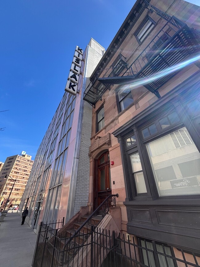 10 Central Ave in Newark, NJ - Building Photo - Building Photo