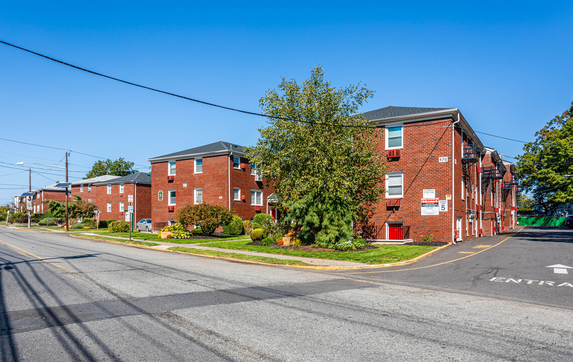 476 Joralemon St in Belleville, NJ - Building Photo