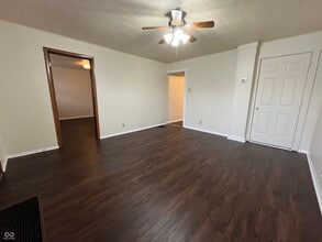 1948 Shelby St in Indianapolis, IN - Building Photo - Building Photo